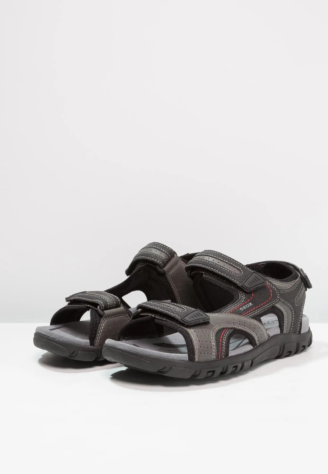 Walking sandals